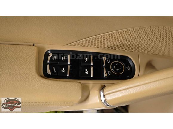 AUTO 25 DEN HATASIZ CAYENNE