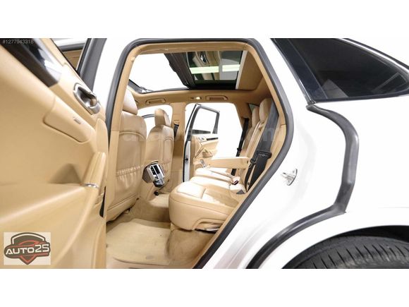 AUTO 25 DEN HATASIZ CAYENNE