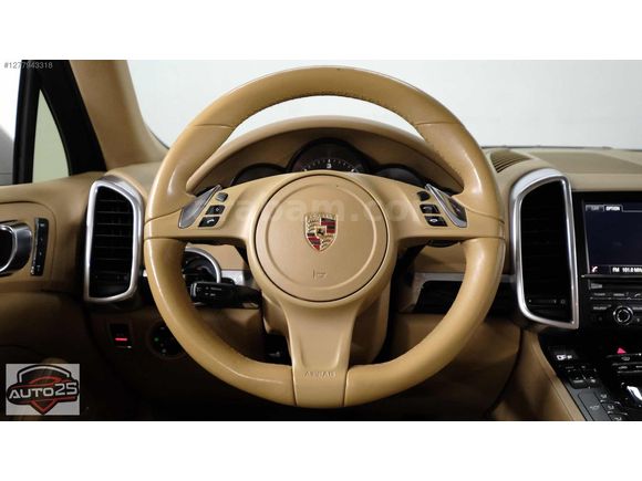 AUTO 25 DEN HATASIZ CAYENNE