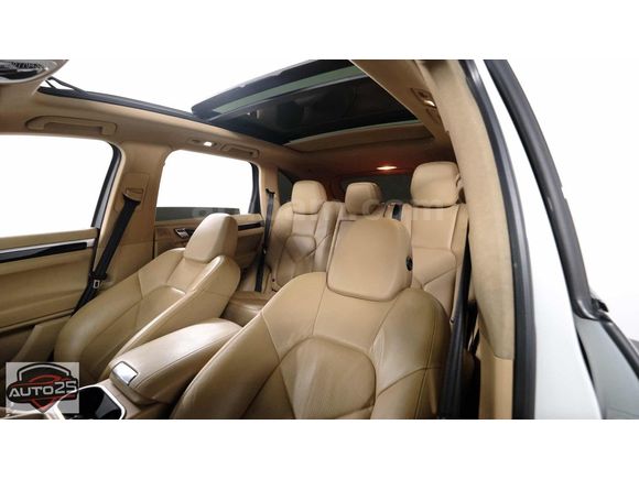 AUTO 25 DEN HATASIZ CAYENNE