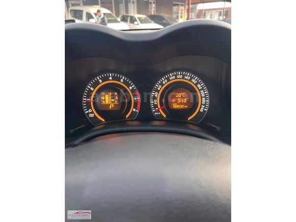 2012 TOYOTA COROLLA 1.6 COMFORT 185.000 KM DE TAM OTOMATİK