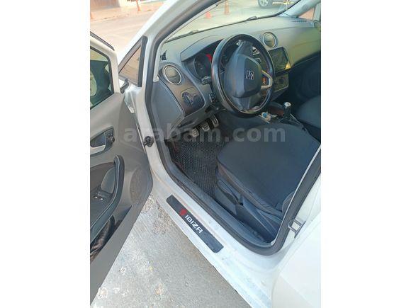 Memurdan Seat Ibiza 1.4 Reference 2011 Model