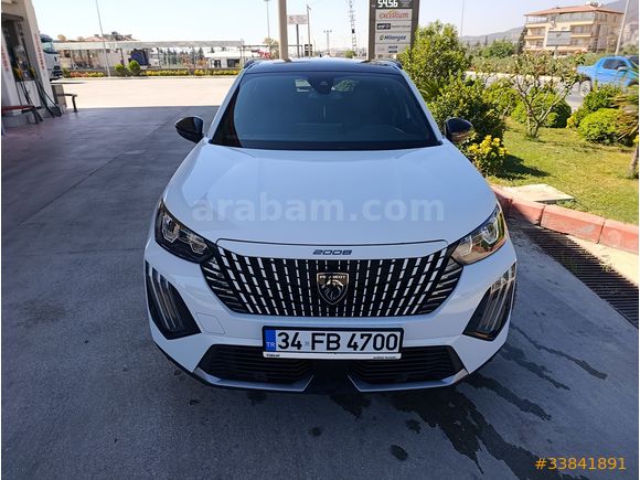 Peugeot e-2008 Allure 2025 Model  hatasız boyasız tramer sız cam tavan