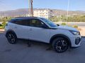 Peugeot e-2008 Allure 2025 Model  hatasız boyasız tramer sız cam tavan