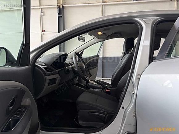 HATASIZ DÜŞÜK KM EKONOMİK ARAÇ