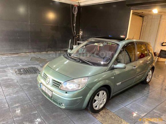 Sahibinden Renault Scenic 1.6 Dynamique 2004 Model 