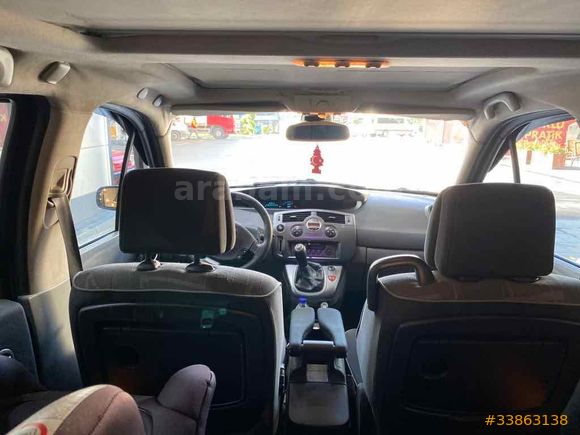 Sahibinden Renault Scenic 1.6 Dynamique 2004 Model 