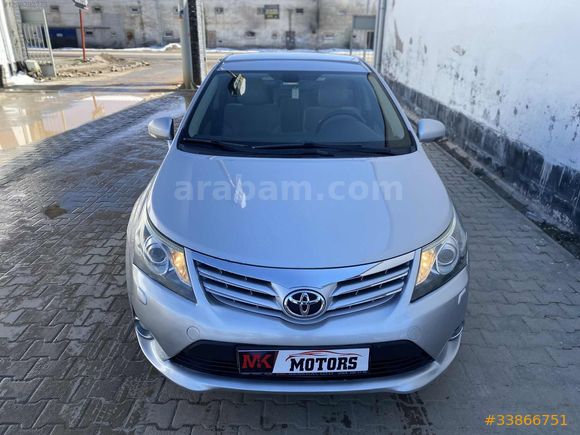 2013 AVANSİS 1.6 ELEGANT EXTRA HATASIZ