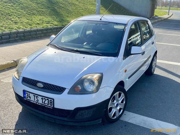 NESCAR'DAN 2009 FORD FİESTA 1.4 TDCİ COMFORT 249'000 KM'DE