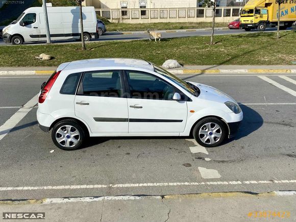 NESCAR'DAN 2009 FORD FİESTA 1.4 TDCİ COMFORT 249'000 KM'DE