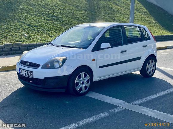 NESCAR'DAN 2009 FORD FİESTA 1.4 TDCİ COMFORT 249'000 KM'DE