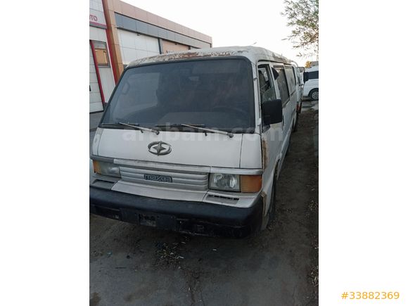 Galeriden Mazda E 2200 2.2 D 1998 Model Balıkesir