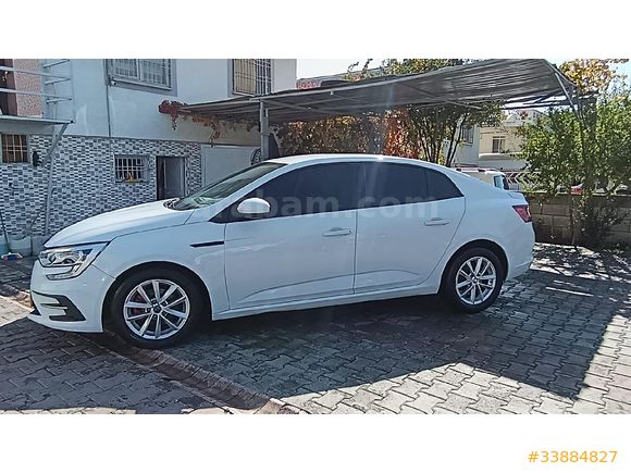 Sahibinden HATASIZ 2021 MEGANE4 2 ADET TOUCH VE JOY