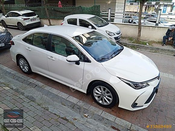 BOYASIZ 2022 COROLLA 83500KM'DE