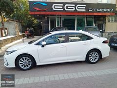 BOYASIZ 2022 COROLLA 83500KM'DE