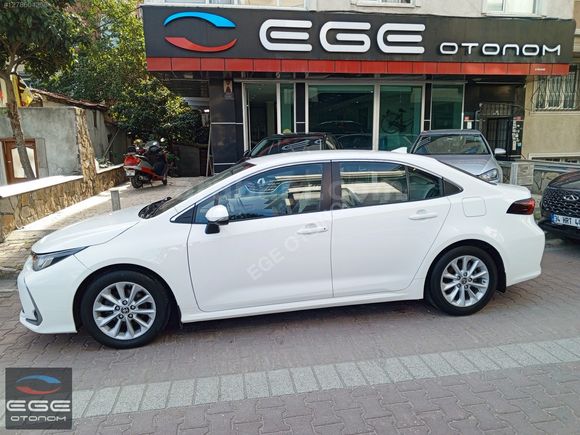 BOYASIZ 2022 COROLLA 83500KM'DE