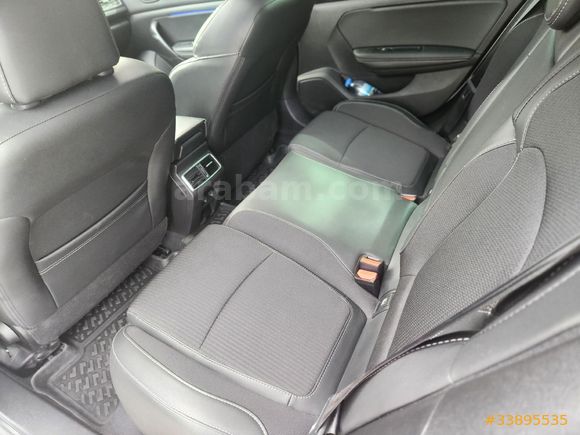 Sahibinden Renault Megane 1.3 TCe Icon 2023 Model
