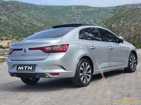 Sahibinden Renault Megane 1.3 TCe Icon 2023 Model