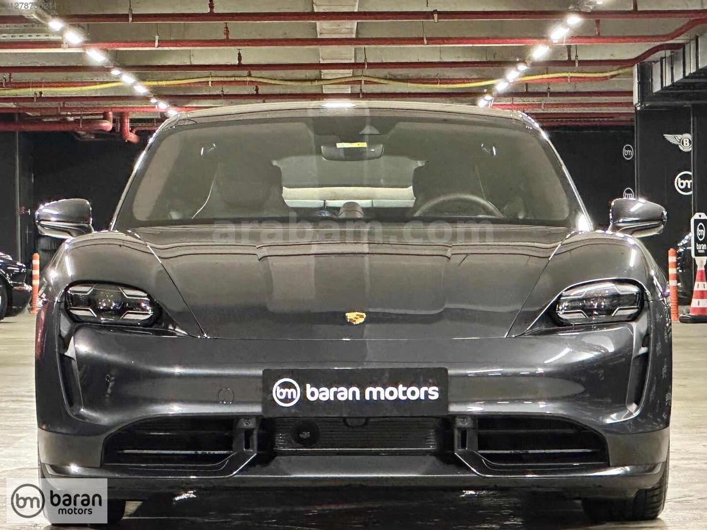 Galeriden Porsche Taycan Elektrik Turbo 2021 Model İstanbul 9.800 km Füme 1