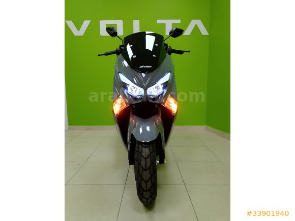 REVOLT RSX4 SCOOTER