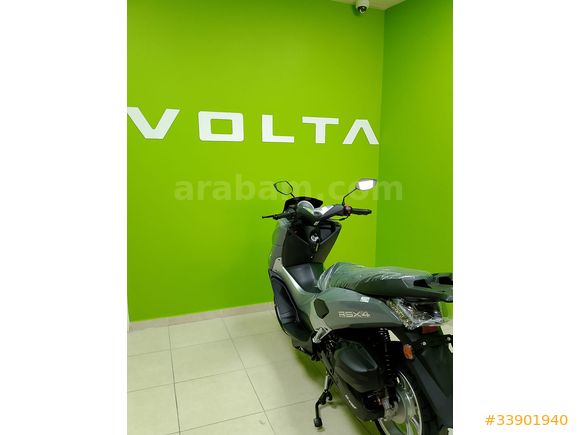 REVOLT RSX4 SCOOTER