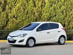 2013 Hyundai İ20 1.4 CRDI Jump Klimalı Tabletli