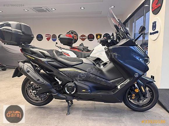 Galeriden Yamaha TMax 560 2021 Model İstanbul 29.300 km Gri