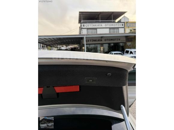 2020 PASSAT ELEGANCE OTOMATİK SANRUFLU EN DOLUSU