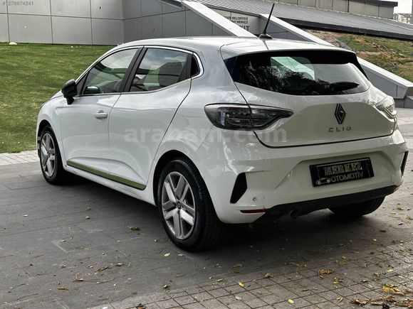 2023 RENAULT CLİO 1.0 TCE EVOLUTİON OTOMATİK 39 Bin KM BAKIMLI