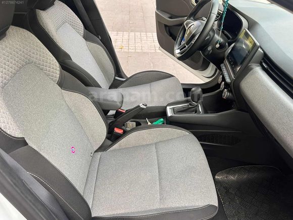 2023 RENAULT CLİO 1.0 TCE EVOLUTİON OTOMATİK 39 Bin KM BAKIMLI