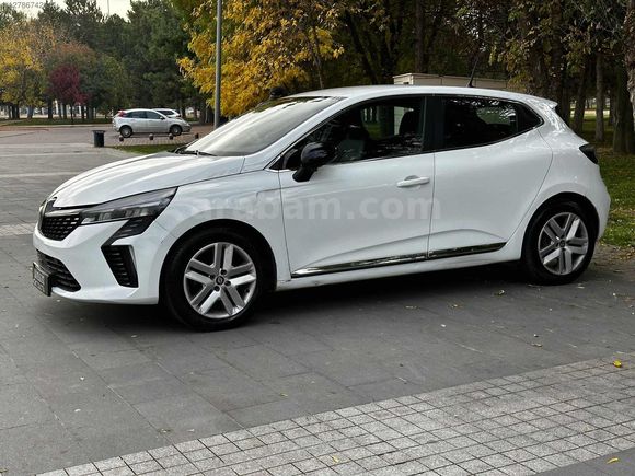 2023 RENAULT CLİO 1.0 TCE EVOLUTİON OTOMATİK 39 Bin KM BAKIMLI