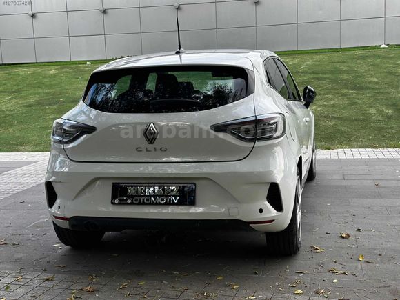 2023 RENAULT CLİO 1.0 TCE EVOLUTİON OTOMATİK 39 Bin KM BAKIMLI