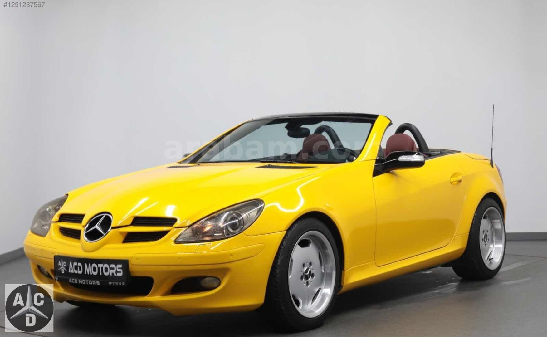 Galeriden Mercedes - Benz SLK 200 Kompressor 2005 Model İstanbul 231.000 km Gri 2