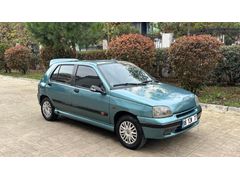 GEBZE SEZGİN OTOMOTİV DEN TÜM KREDİ KARTLARINA 12 AY'A KADAR VADE SEÇENEĞİ Renault Clio 1.4 RN 1997 Model Kocaeli