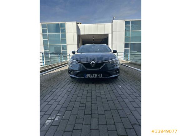 Galeriden Renault Megane 1.5 Blue DCI Touch 2022 Model İstanbul