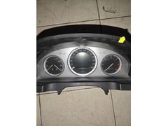 Mercedes c220 gösterge saati
