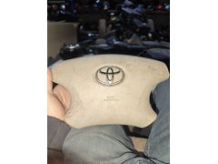 Toyota Hilux airbag