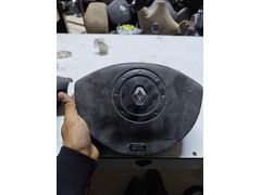 Renault Clio airbag