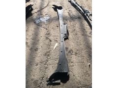 BMW e60 ön cam ızgarası