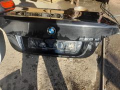 BMW 5 serisi E60/BAGAJ KAPAĞI