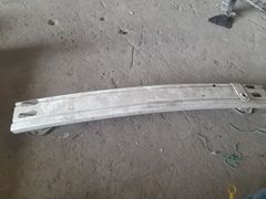 Nissan Qasqhai TAMPON DEMİRİ