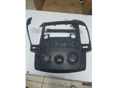 Hyundai İ30 ön panel çerçevesi