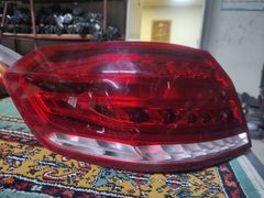 Mercedes e serisi sol arka stop