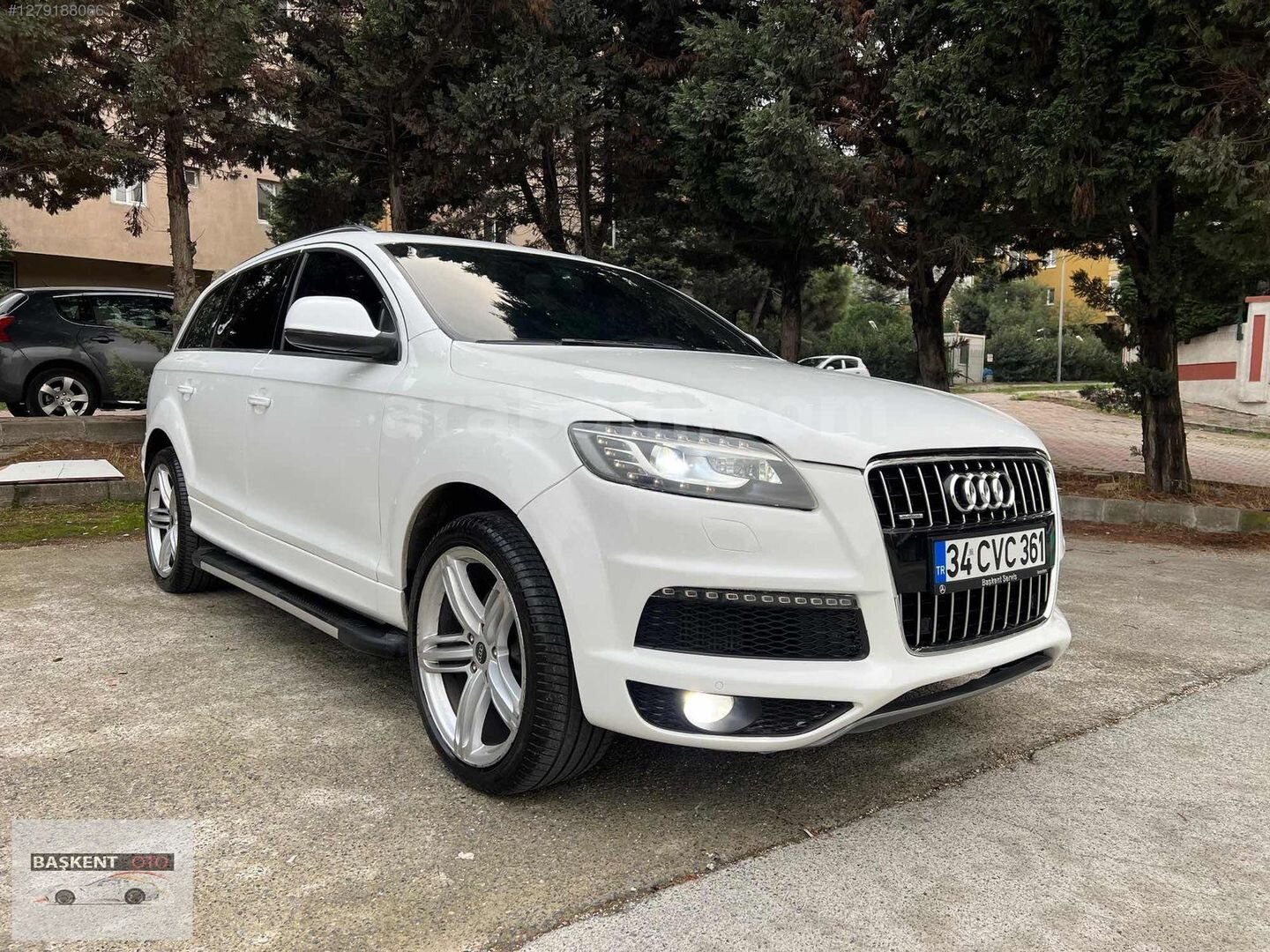Galeriden Audi Q7 3.0 TDI Quattro 2010 Model İstanbul 365.000 km Beyaz 7