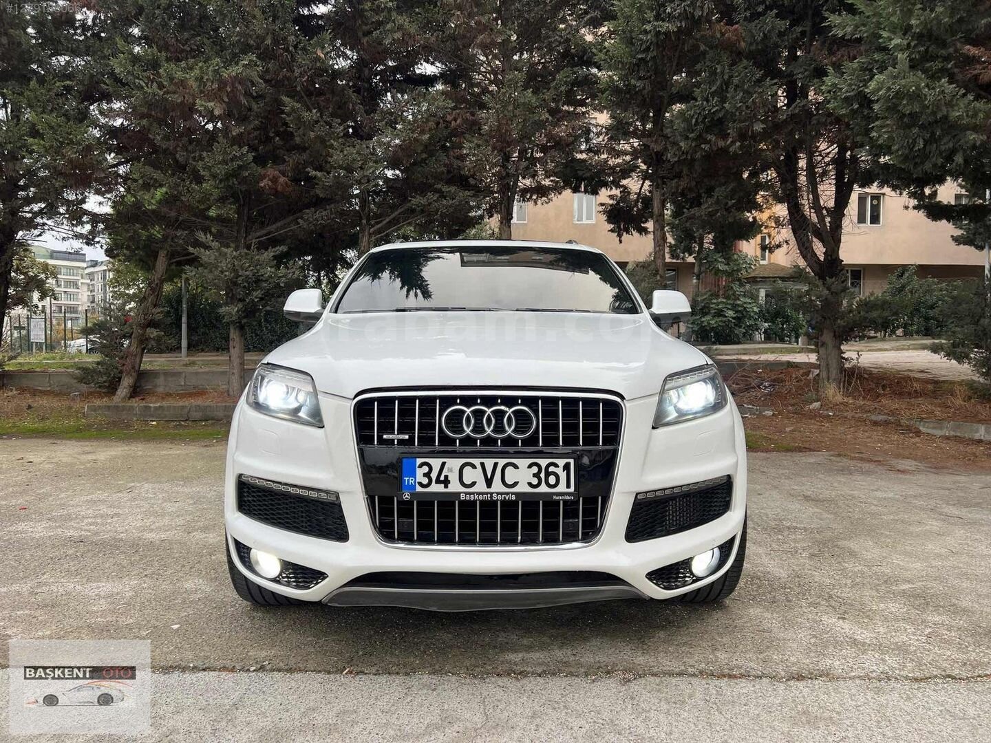 Galeriden Audi Q7 3.0 TDI Quattro 2010 Model İstanbul 365.000 km Beyaz 3