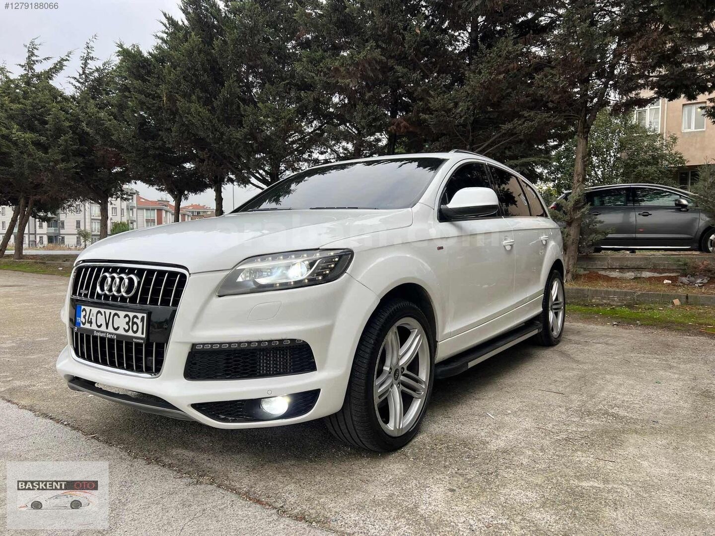 Galeriden Audi Q7 3.0 TDI Quattro 2010 Model İstanbul 365.000 km Beyaz 1