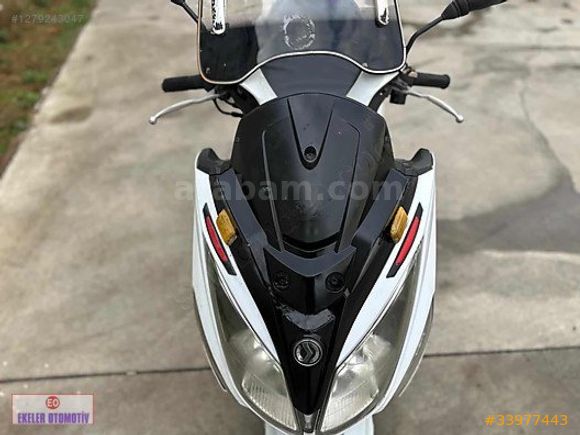 Galeriden SYM Joymax 250i 2014 Model İstanbul 97.800 km Beyaz