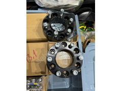 MITSUBİŞHİ L200 6X139.7ÖLÇÜ 4CM SPACER FLANŞ TAKIM ADANA PERFORM