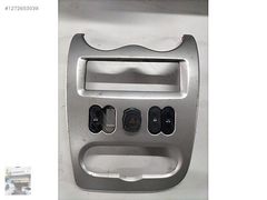 02806 DACİA SANDERO TEYP/KLİMA PANEL ÇERÇEVESİ