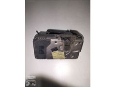 02579 RENAULT TRAFİC 2 BAGAJ KİLİDİ